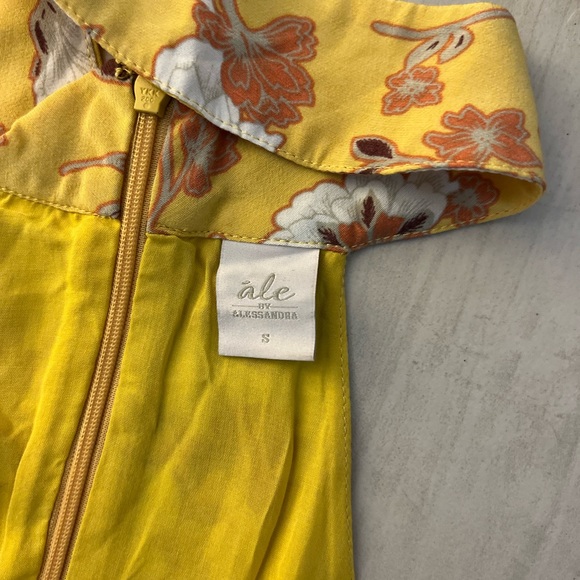 Revolve Ale by Alessandro - Picture 4 of 4